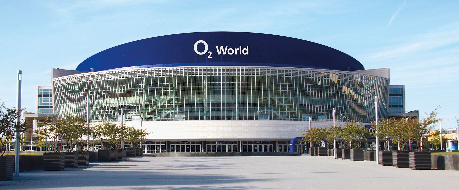 O2 WORLD